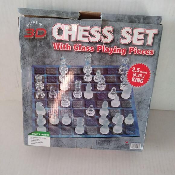 Cardinal Super 3D Chess Set Clear and Frost Glass Playing Pieces Board Game - Picture 3 of 4